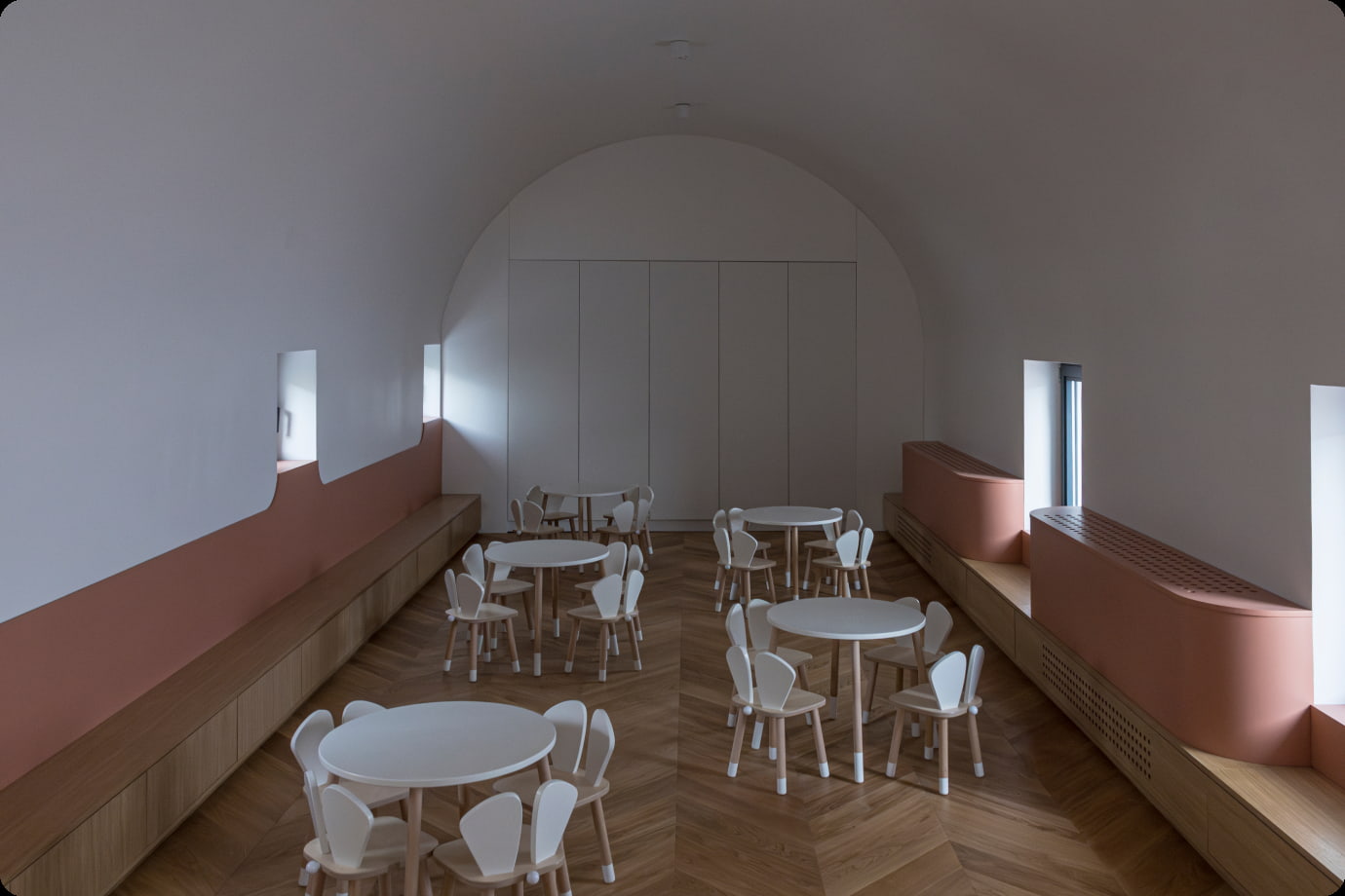 Capela Dorobanți interior 1